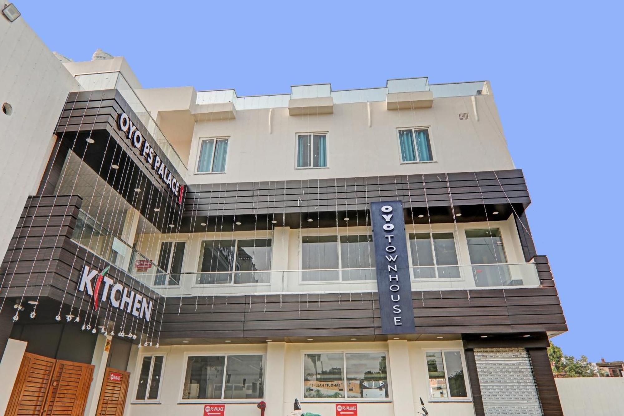 Townhouse P.S.Palace Near Amausi Metro Station Lucknow Bagian luar foto